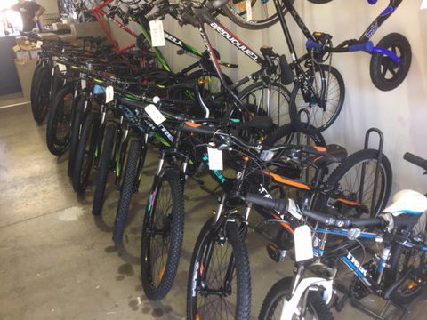 Smith St Velo - Dentist Search 1