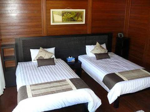 Highlander Tavern, Restaurant & Bar - Dentist Find 4