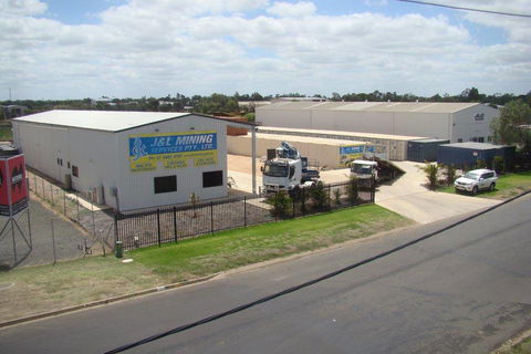 J & L Transport & Storage Pty LTD - Dentist Find 2