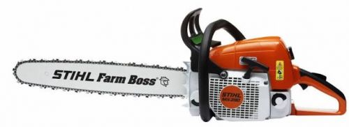 D  L Chainsaws