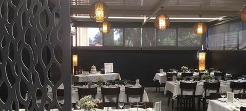 L'Olio Italian Kitchen - Dentist Find 1
