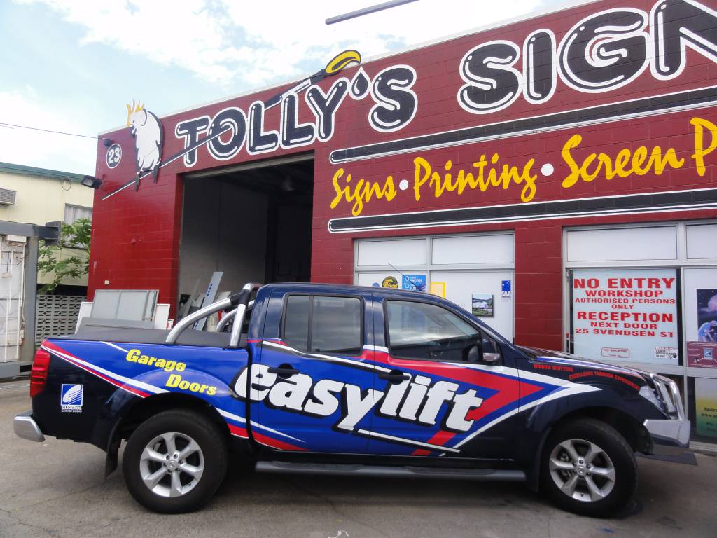 Tollys Signs