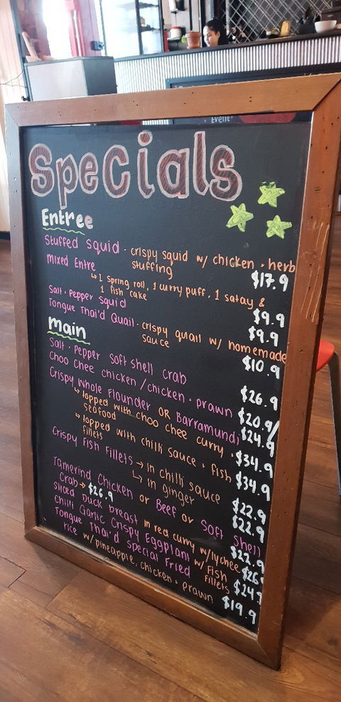Tongue Thai'd - Dentist Find 3