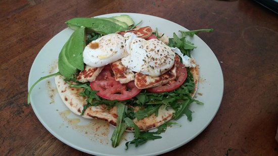 CQ CAFE