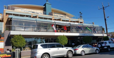 Harry's On The Esplanade - Dentist Find 20