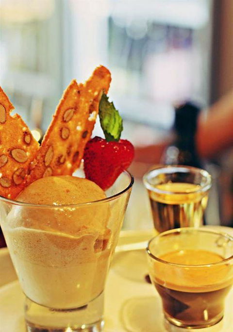 La Piazza - Dentist Search 37