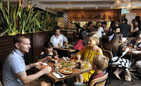 Mediterrani - Dentist Find 9