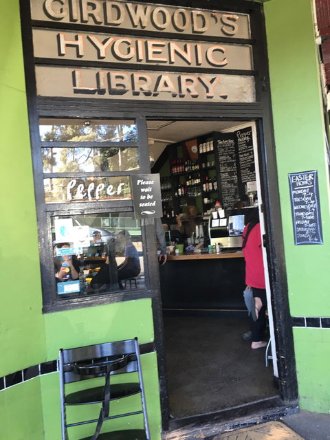 Pepper Cafe - Dentist Find 2