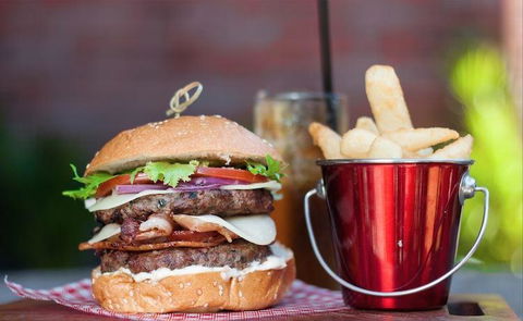 Redsalt - Dentist Find 15