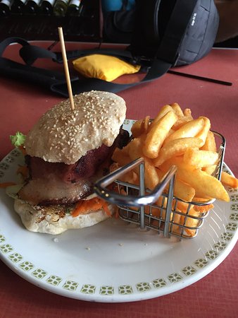 Lyrebird Cafe - Dentist Find 0