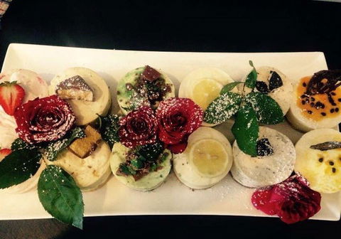 Quorum Restaurant - Dentist Find 9