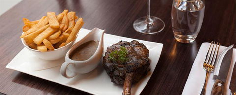 Stonelea Restaurant - Dentist Find 17