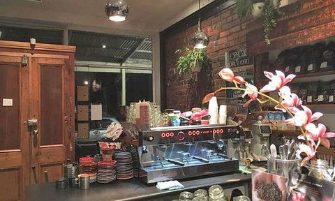 Cormorant Bay Cafe - Dentist Search 17
