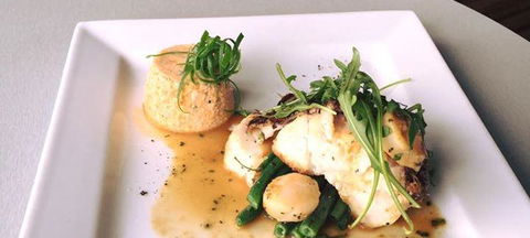 Taylors Waterfront Restaurant & Function Centre - Dentist Find 0