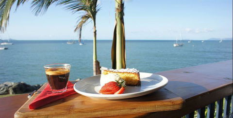 Taylors Waterfront Restaurant & Function Centre - Dentist Find 10