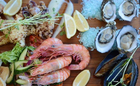 Taylors Waterfront Restaurant & Function Centre - Dentist Find 15