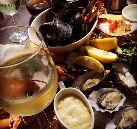 Taylors Waterfront Restaurant & Function Centre - Dentist Find 18