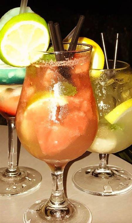Taylors Waterfront Restaurant & Function Centre - Dentist Find 4
