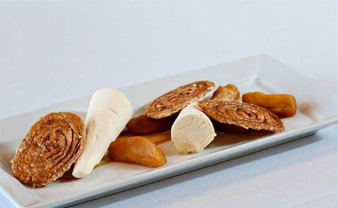 Other Side Of The Moon Restaurant - Dentists Australia 18