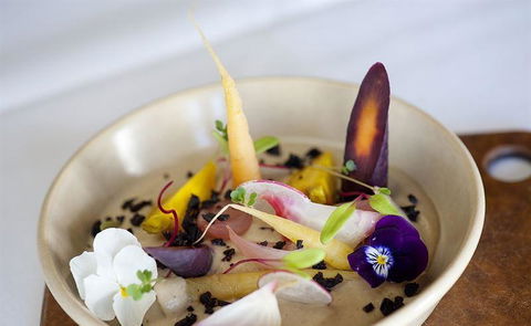Other Side Of The Moon Restaurant - Dentists Australia 28