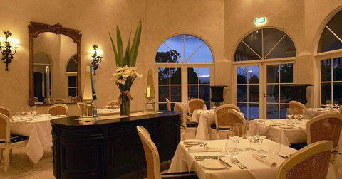 Bruni's Restaurant At Villa Howden - Dentist Find 19
