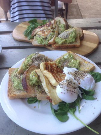 Esher Street Cafe  Deli