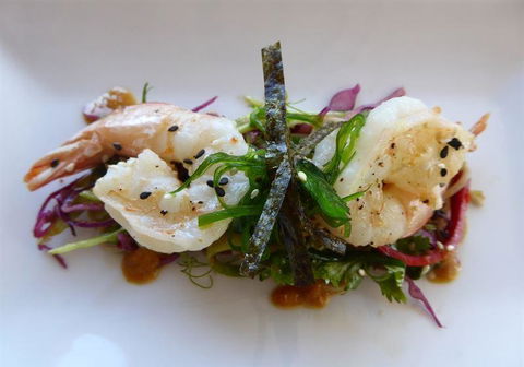 Katch-Up Seafood Grill & More - Dentist Search 11