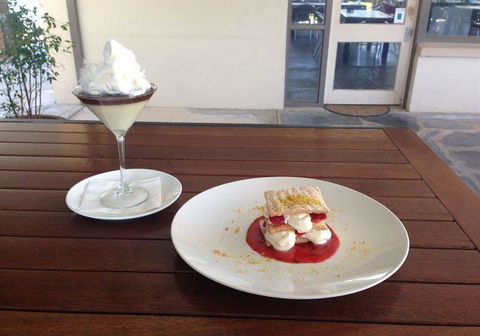 Sevenhill Hotel - Dentist Search 5