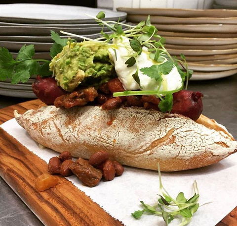 The Oaks Cafe At Acorn Nursery - Dentist Find 5