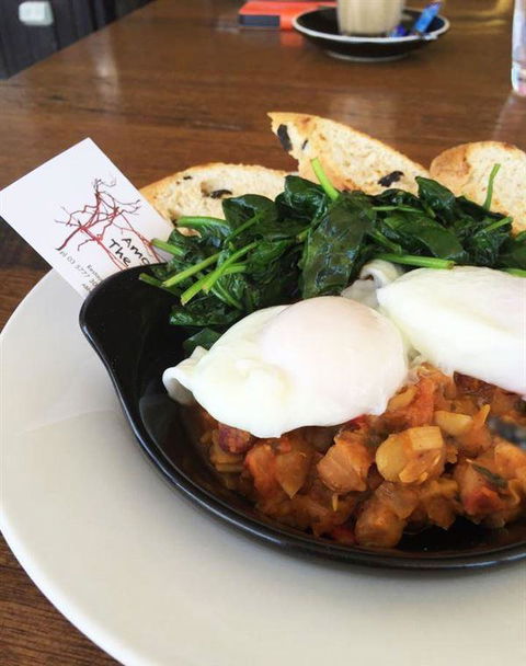 Amongst The Sticks - Dentist Find 9