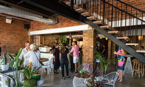 Victoria Hotel Bistro - Dentist Search 5