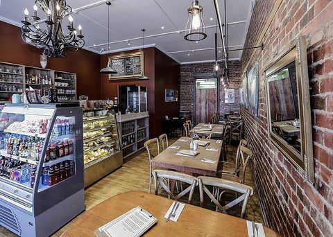 The Old Butcher Shop Cafe - Dentist Find 8