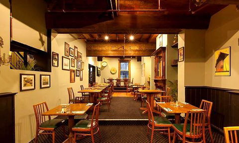 Bellbird Echo Cafe - Dentist Find 11