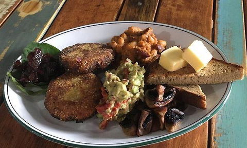 Swell Cafe - Dentist Find 11