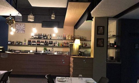 The Loose Goose Bar & Restaurant - Dentist Find 4