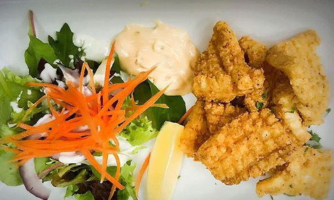 The Loose Goose Bar & Restaurant - Dentist Find 5