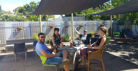 Mischief And Mayhem Wine Lounge - Dentist Find 11