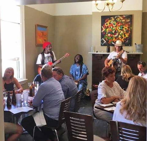 Mischief And Mayhem Wine Lounge - Dentist Find 13