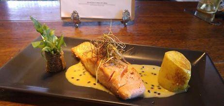 Mischief And Mayhem Wine Lounge - Dentist Find 7