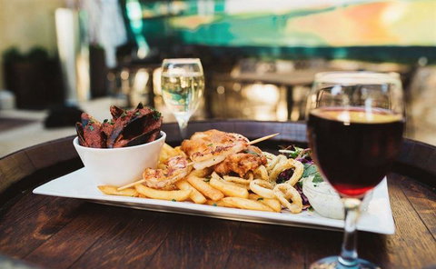 Venery - Dentist Search 14