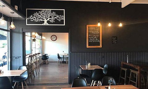 Zest Cafe - Dentist Find 8