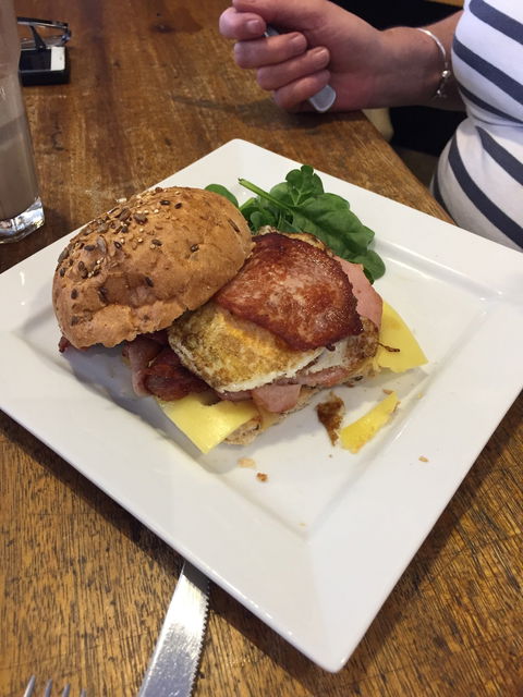 Seven Monks Cafe & Wares - Dentist Find 2