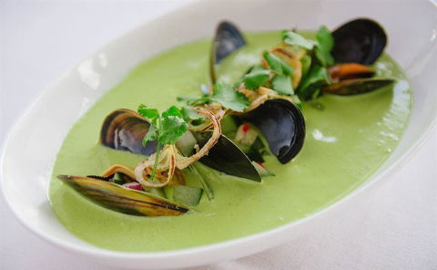 Hallams Waterfront Seafood Restaurant - Dentist Find 17