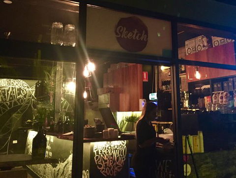 Sketch Bar - Dentist Find 0