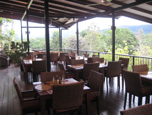 Highlander Tavern Restaurant  Bar