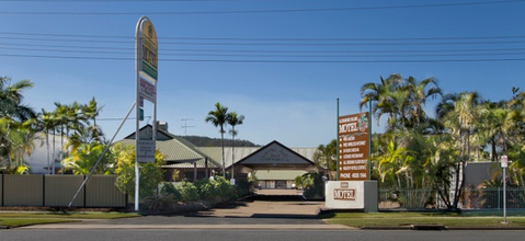Glenmore Palms Motel - Dentist Find 1