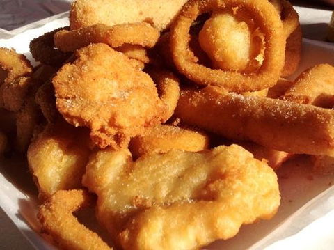 PKG Seafood Restaurant - Dentist Find 0