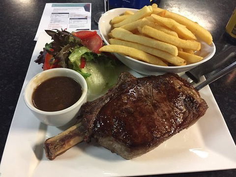 Sporties Steak & Grill - Dentist Search 0