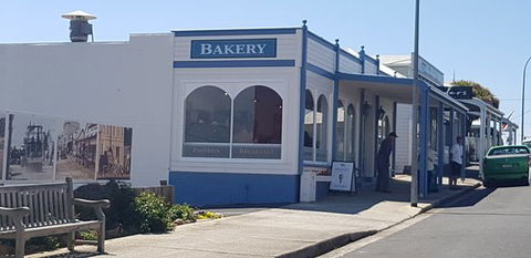 Baked In Stanley - Dentist Find 0