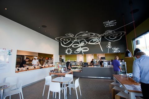 Breadd - Dentist Find 0